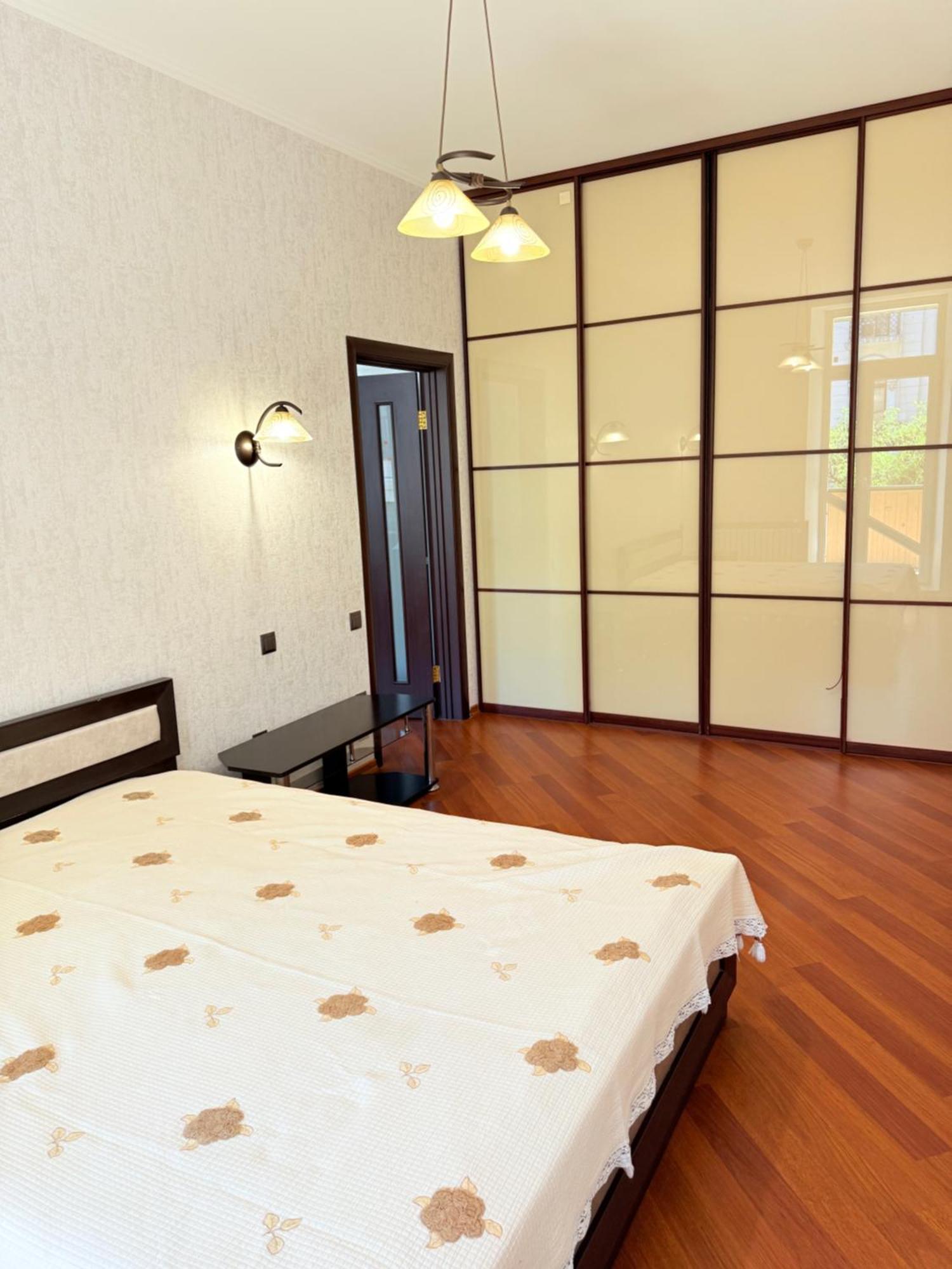 светлая квартира Apartment Одеса Екстериор снимка