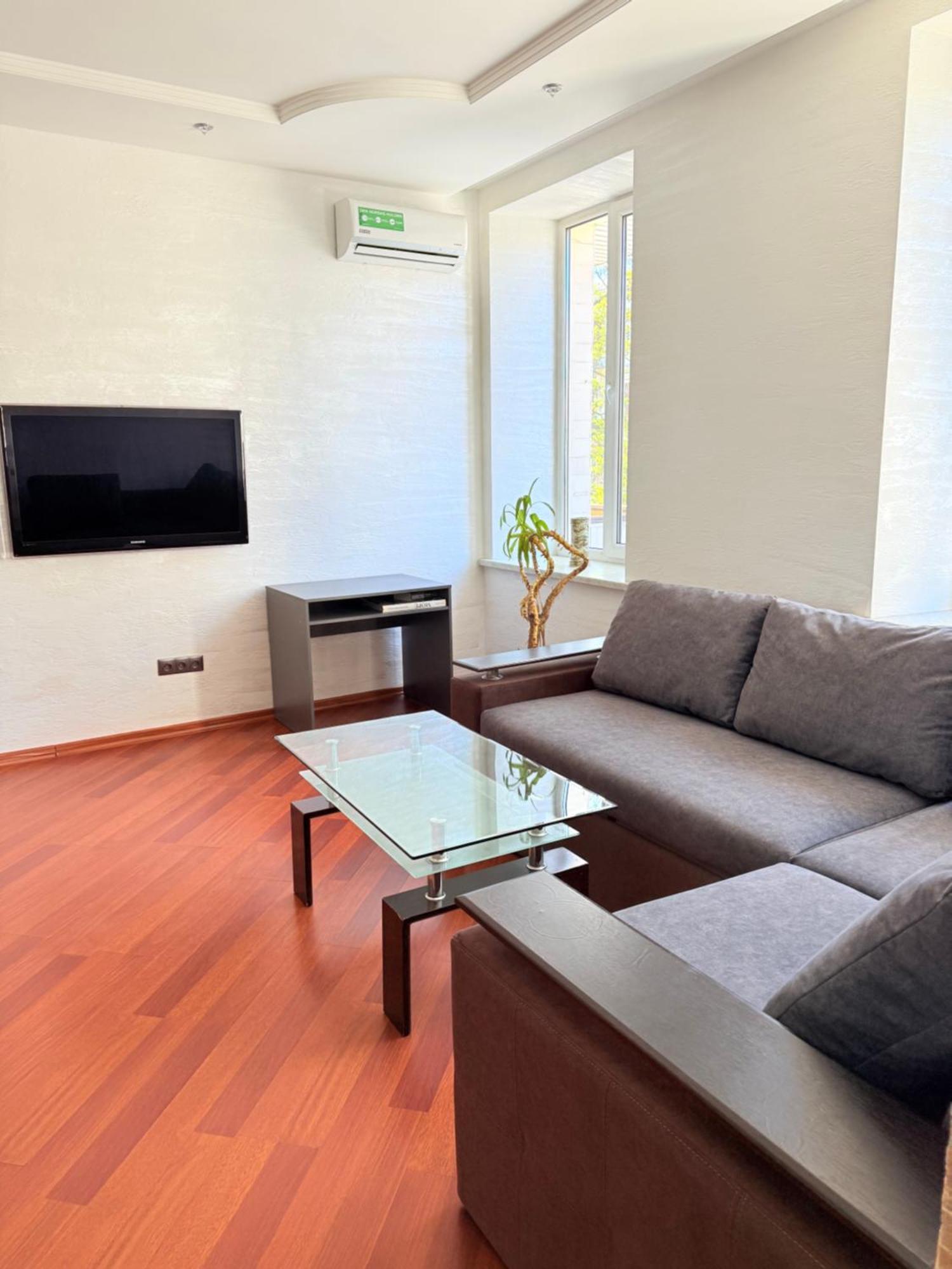 светлая квартира Apartment Одеса Екстериор снимка