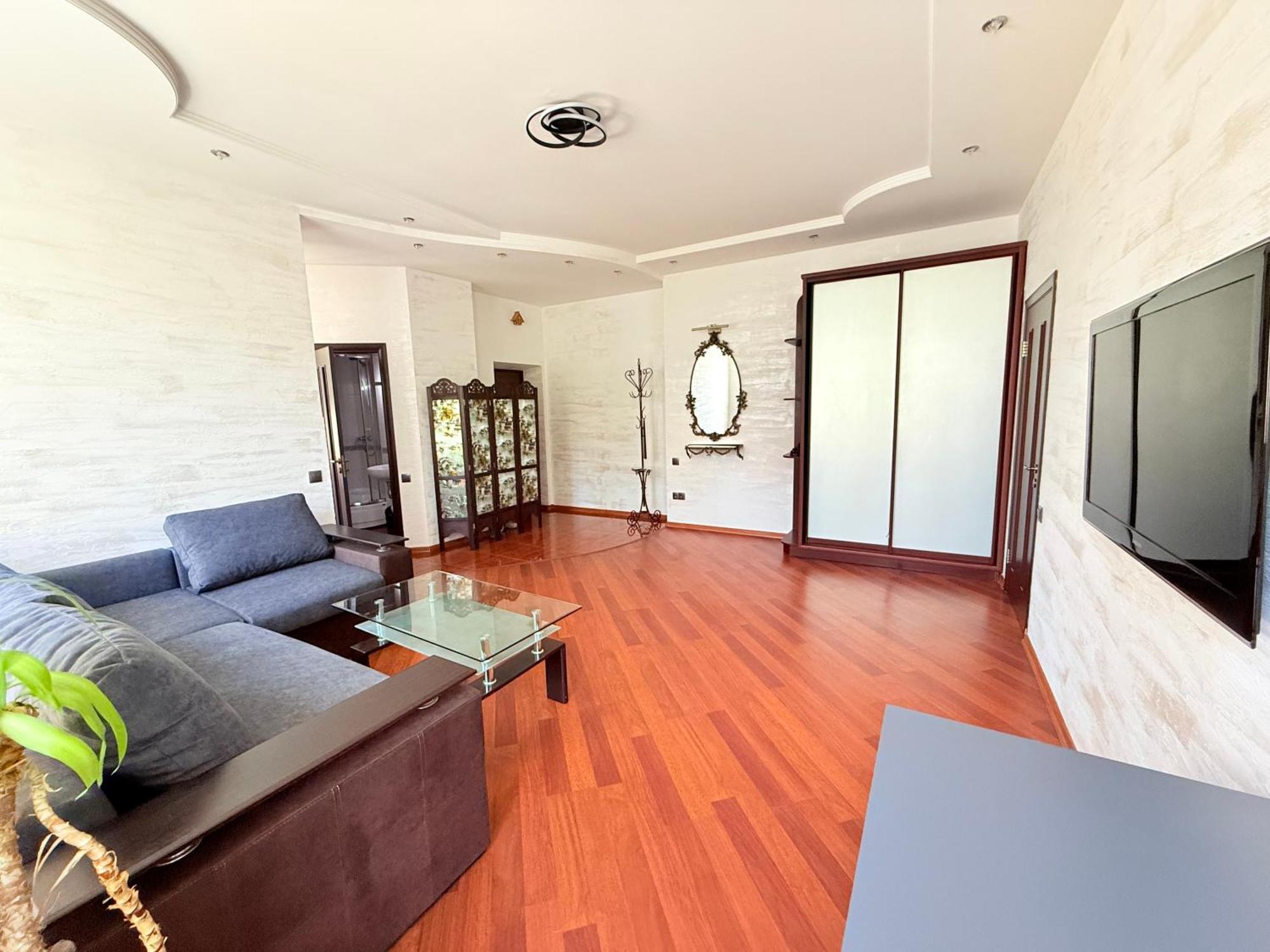 светлая квартира Apartment Одеса Екстериор снимка