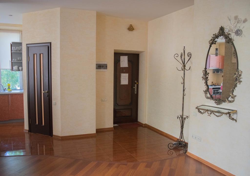 светлая квартира Apartment Одеса Екстериор снимка